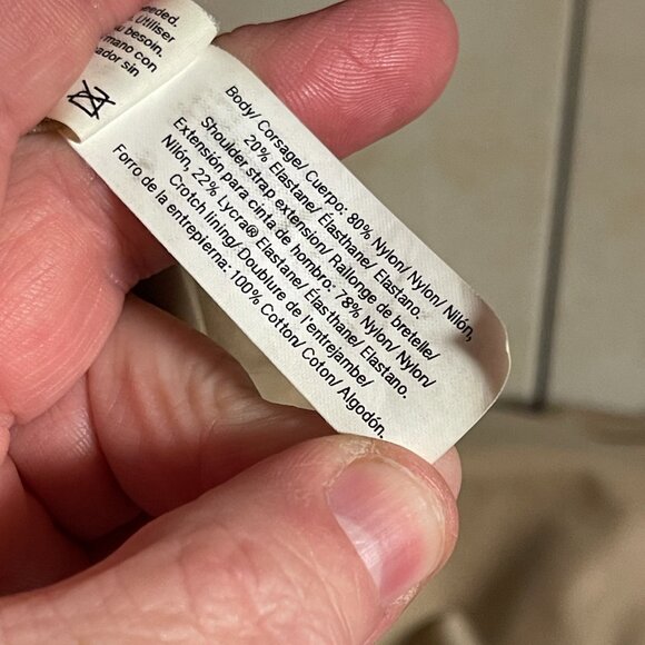 Flexees by Maidenform Nude Bodysuit Shapewear XL | Control Fit - Picture 9 of 11